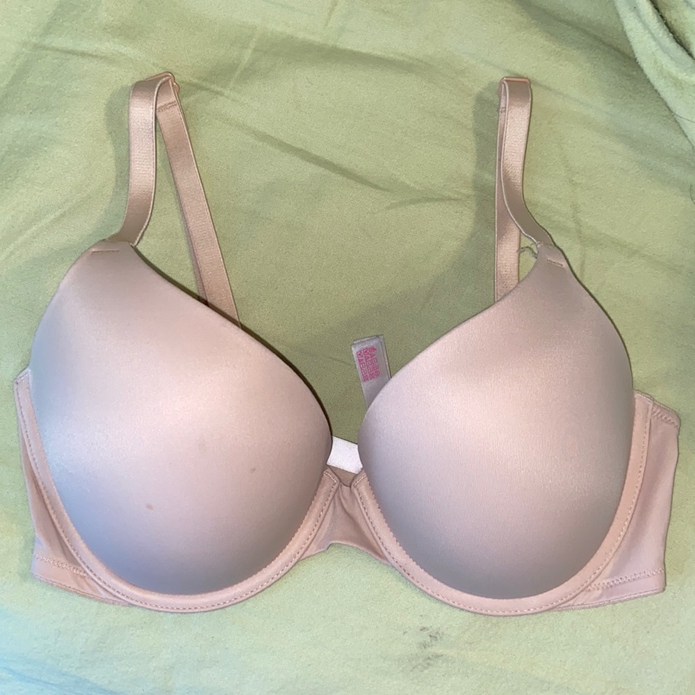 PINK Wear Everywhere push up bra